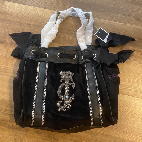 Juicy Couture Handbags - NWT juicy couture bag